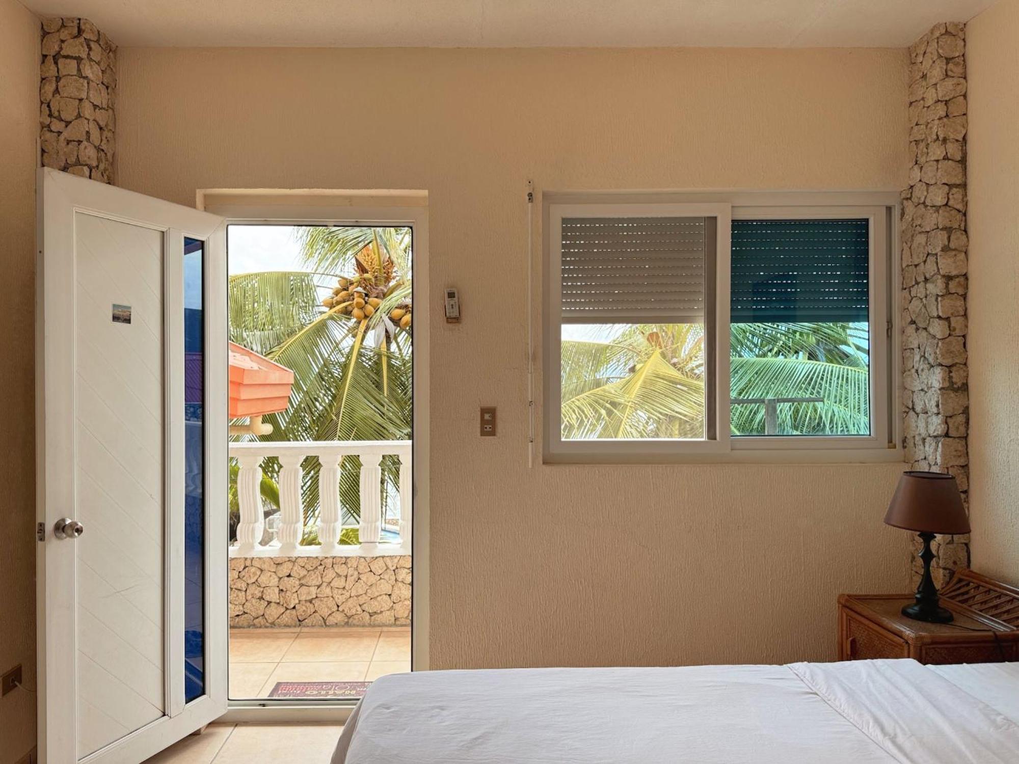 Sunset Beach Resort Moalboal Exterior foto